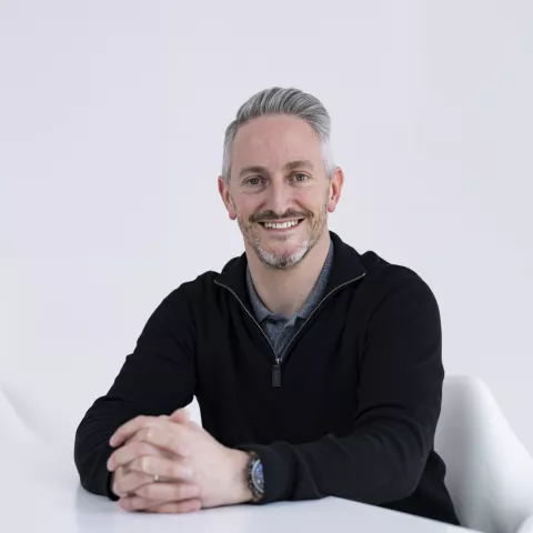 item.cover?.alt || ''