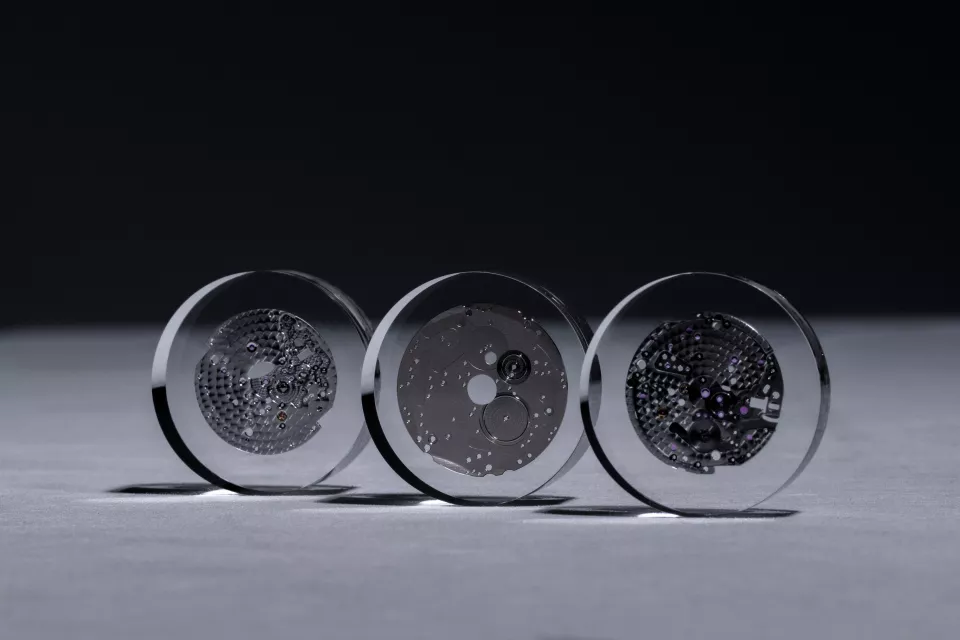 item.image?.alt || ''