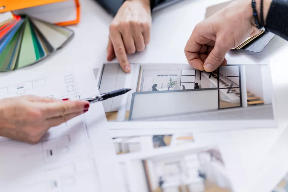 item.image?.alt || ''