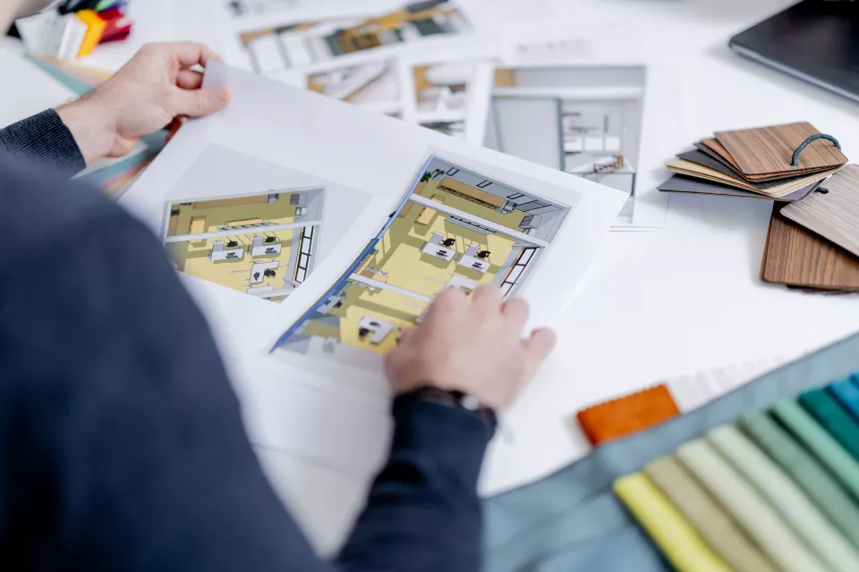 item.image?.alt || ''