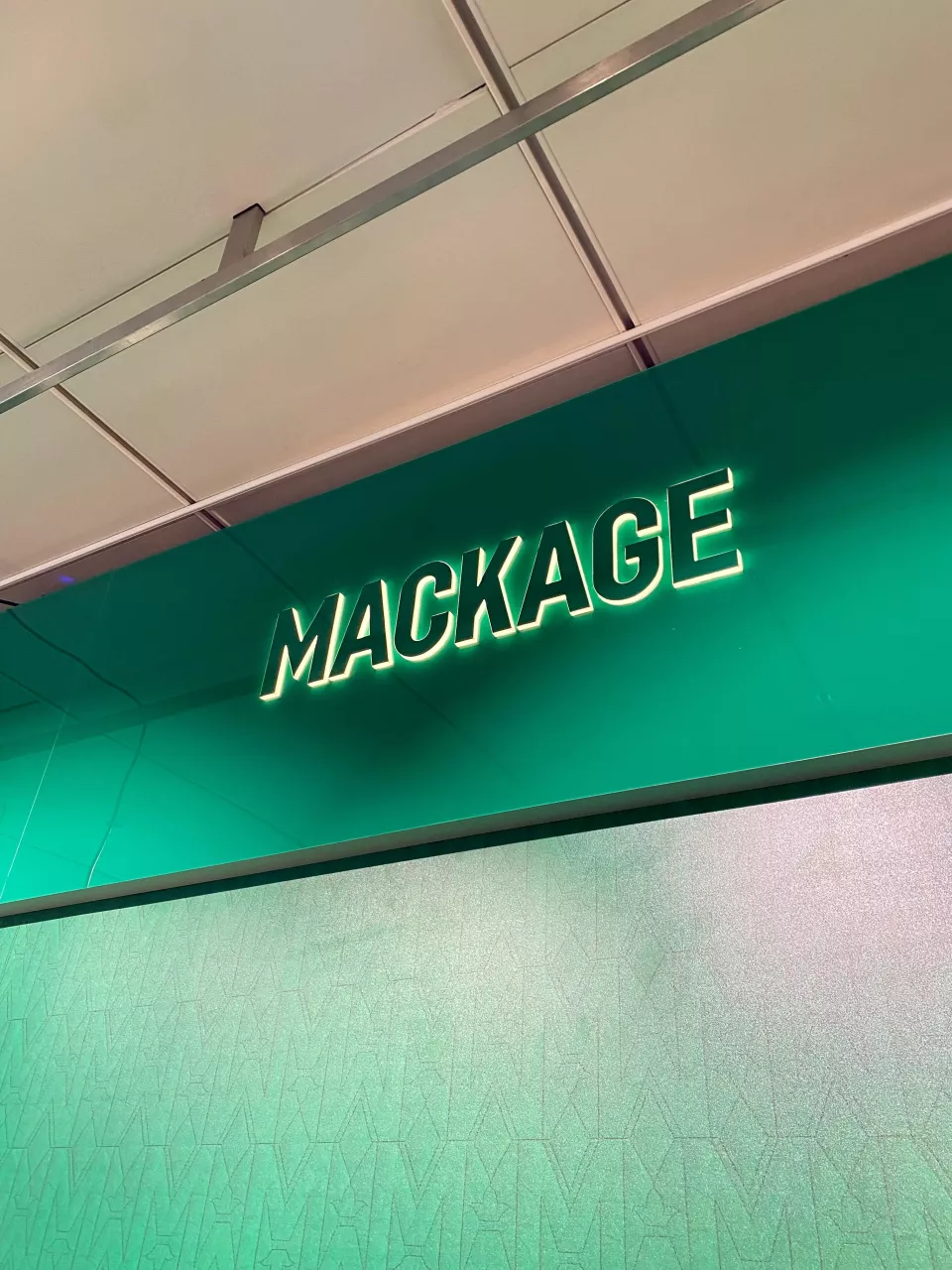 item.image?.alt || ''